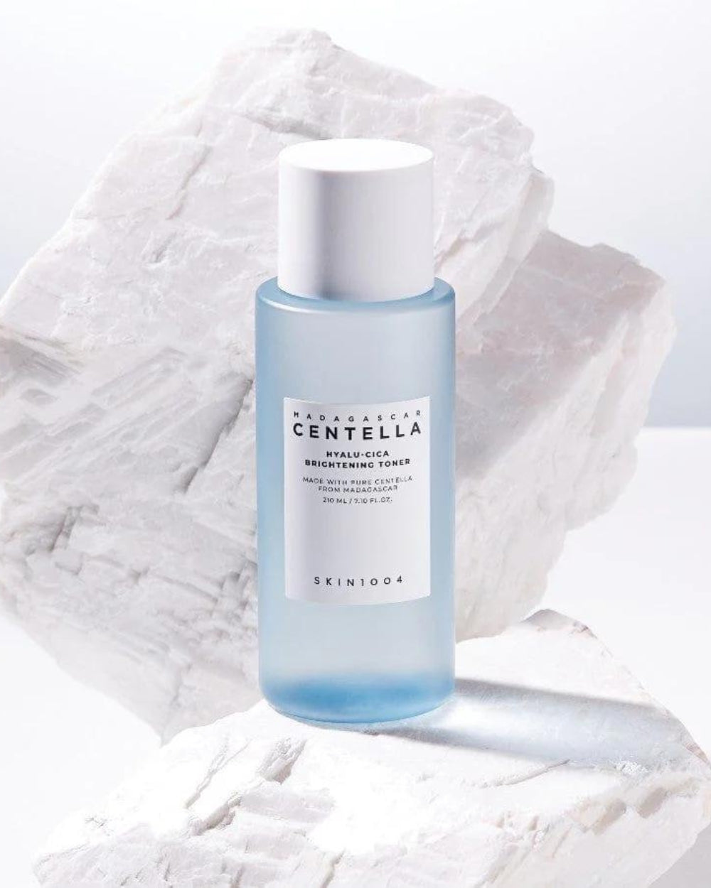 SKIN1004 - Madagascar Centella Hyalu-Cica Brightening Toner